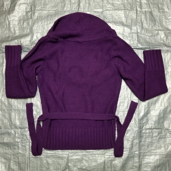 🍭Vero Moda vintage Y2K sweater - Picture 3 of 10